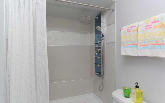 Discovery Bay 2611