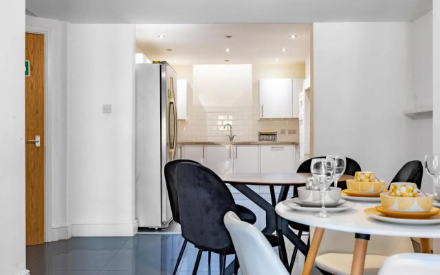 ✰Luxury 6 Bed House✰City Centre✰Large Garden✰