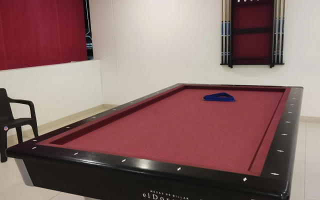 Hermoso apartamento con piscina (alberca).