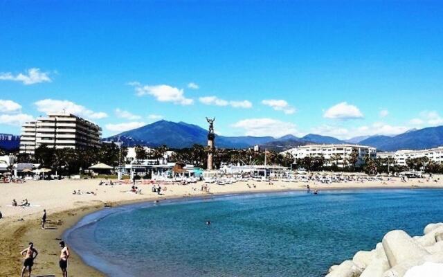 Andalusia, luxury apartment 4 pers. sea side