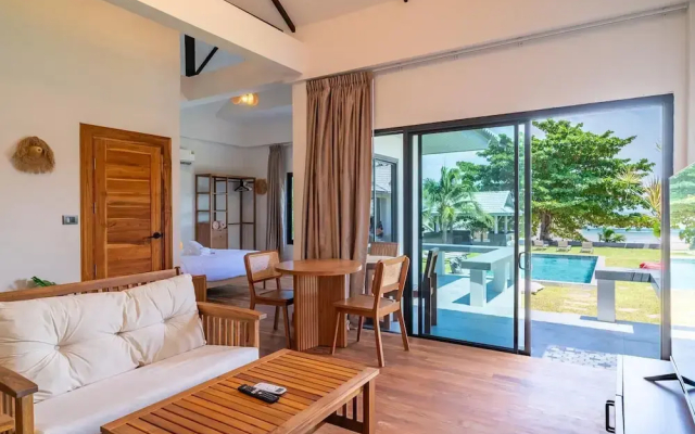 Danisam 4BR BeachVilla SunsetView KBR47