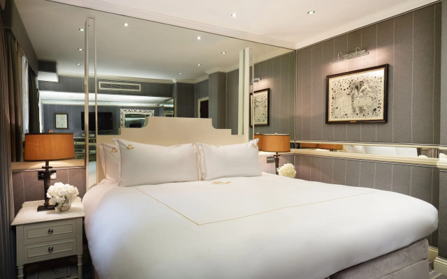 The Rubens at the Palace