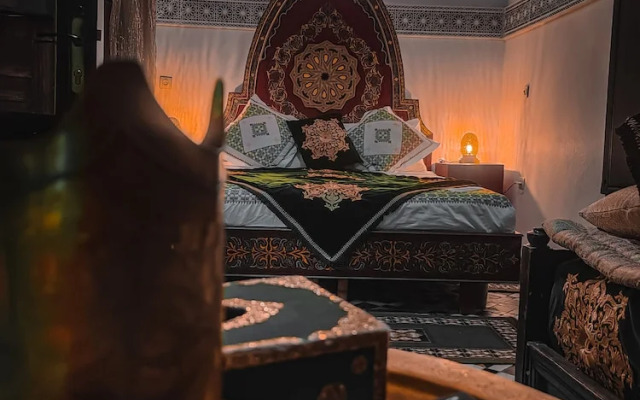 Ryad Zahrat Fes