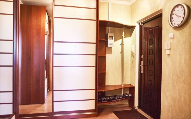 Pyat Zvezd na ul. Stalevarov, d. 15-3