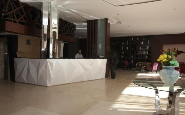 Almuhaidb Faisaliah Hotel Suites