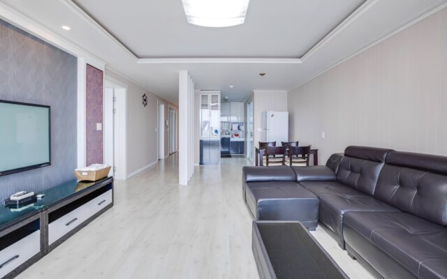 Yeongdeok Ilhwasu Pension