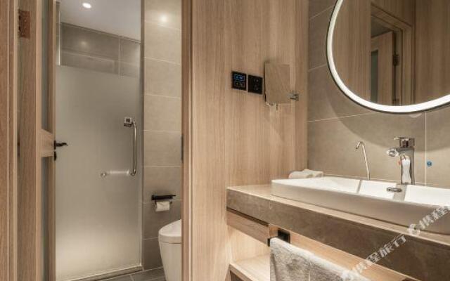 Ya Ting Hotel (Cangzhou No.5 Middle School)