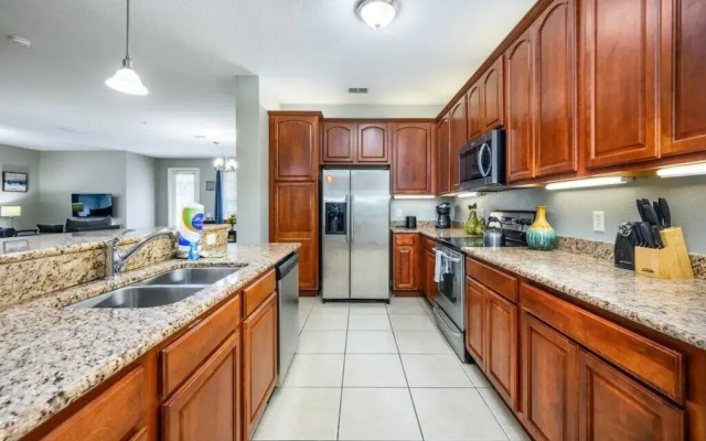 Stunning Vacation Condo - Vista Cay Resort - 2008