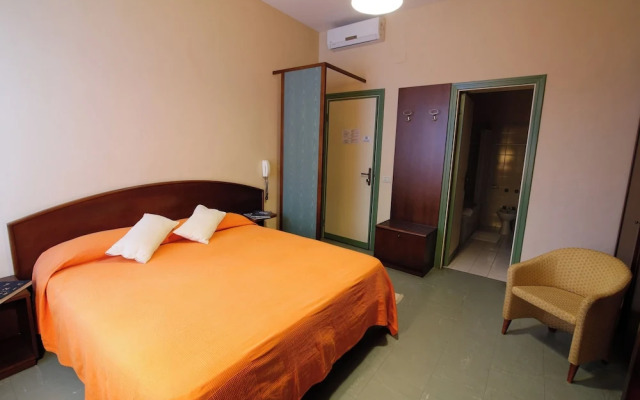 Hotel Villa Pina