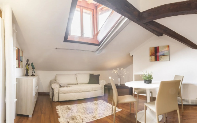 Canal View Apartment