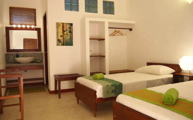 Sayura House