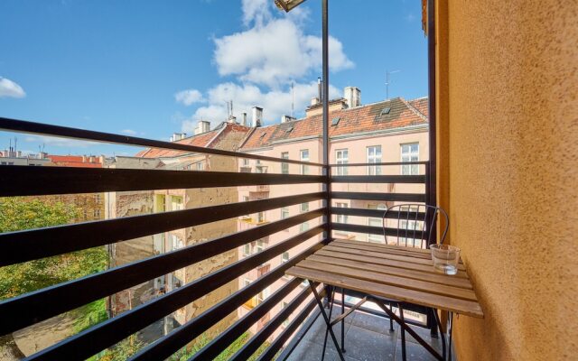 Apartment Wrocław Wapienna by Renters