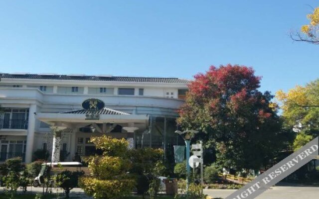 Yijing Garden Resort & Spa Hotel