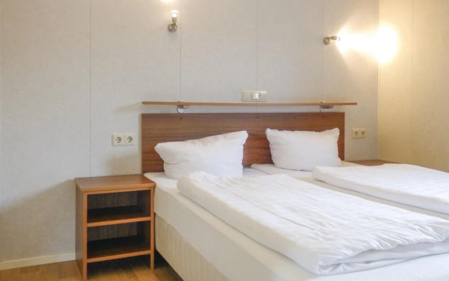 Awesome Home in Riol an der Mosel With 2 Bedrooms