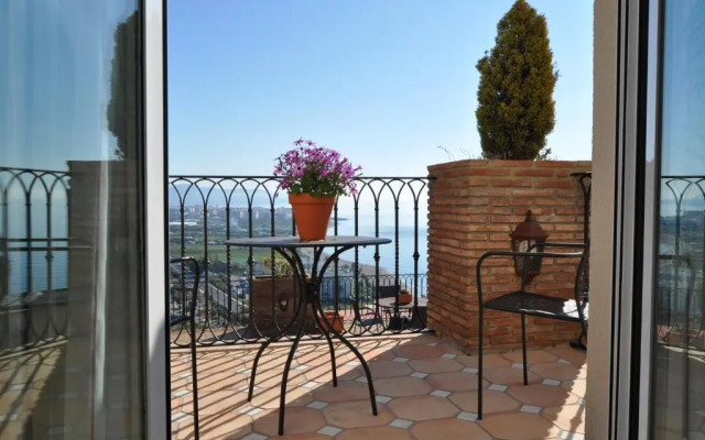Welcome Inn Nerja