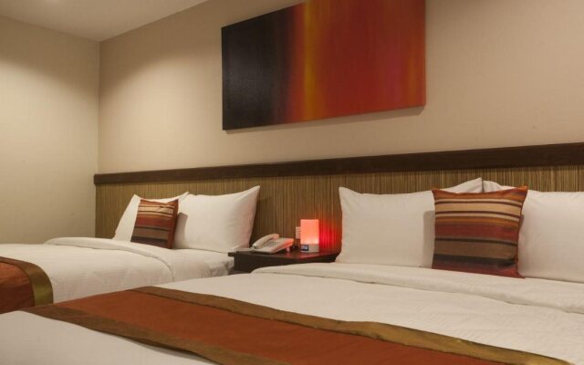 NS Royal Hotel