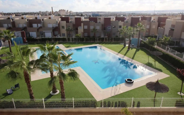 Apto Atico Aguas Nuevas Torrevieja