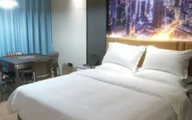 Ruiqi Hotel Cengong County