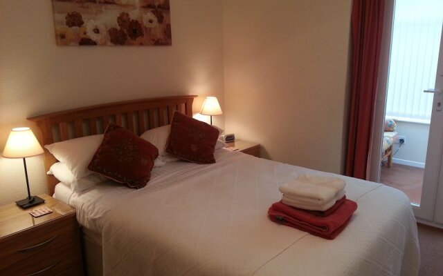 Montrose Guest House