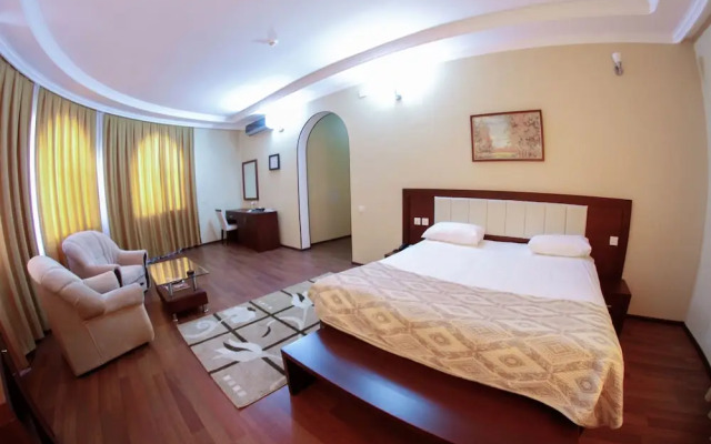 Vilesh Palace Hotel