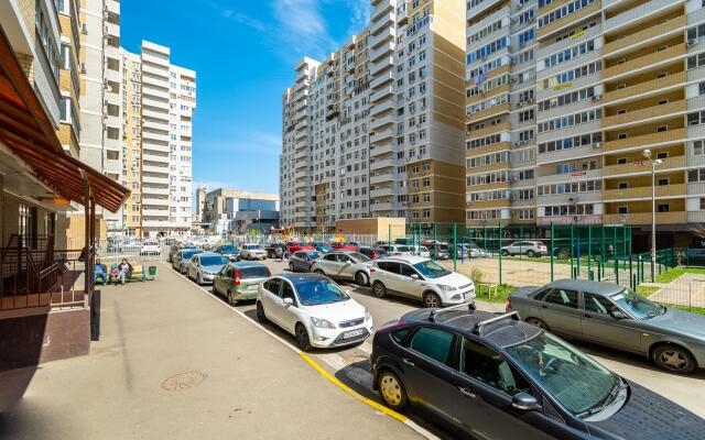 Mint on Seleznev Street 4/13