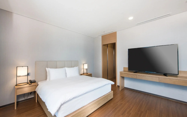 Hotel Tops 10