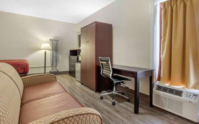 Econo Lodge Columbia Fort Jackson