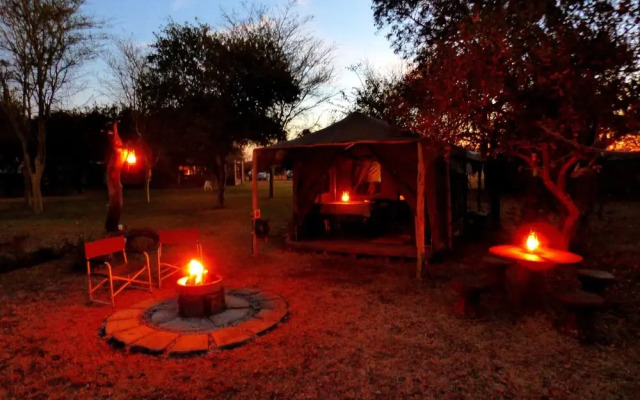 Thorn Tree Bush Camp