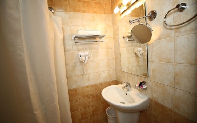 Al Zahra Al Kheir Hotel