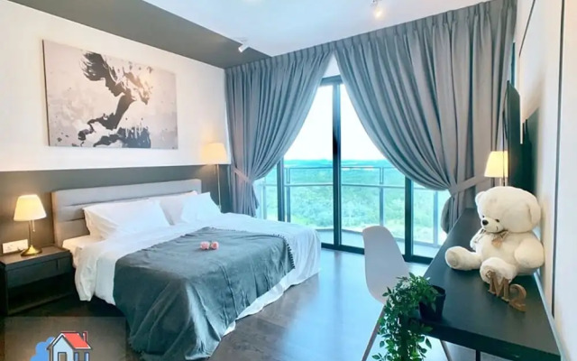 Almas Suites Puteri Harbour