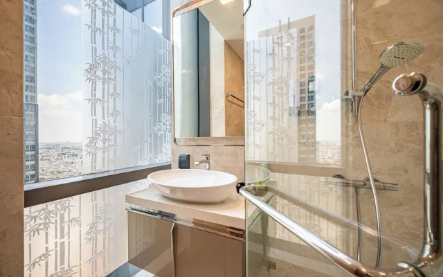 Landmark 81 apartment Sum Condotel