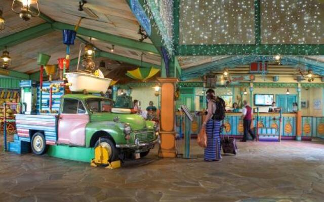 Splash Landings Hotel