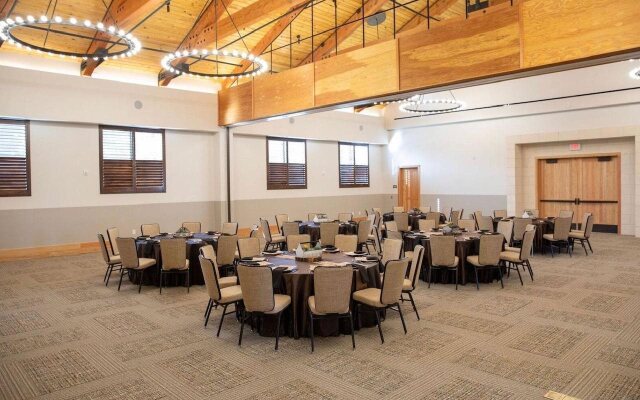 Texican Court, by Valencia Hotel Collection