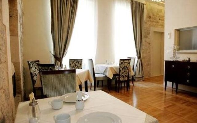 Palace Augubio
