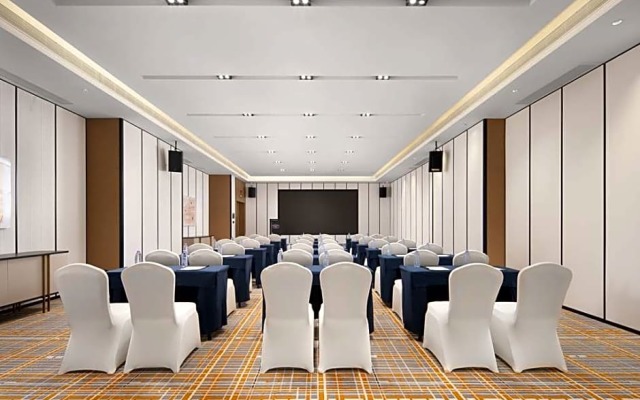 Hampton By Hilton Renhe Baiyun Airport