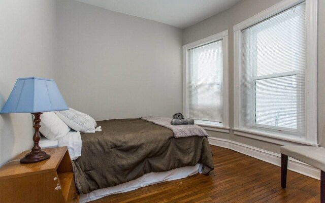 Safe Spacious Mansion Indowntown