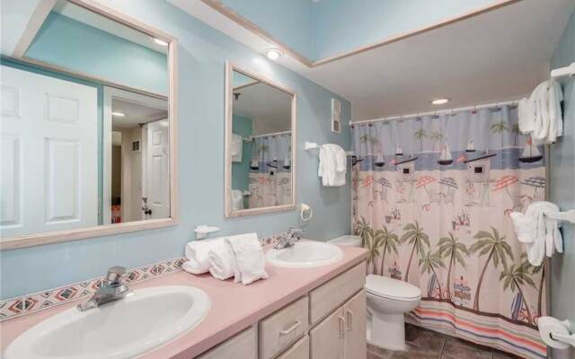 Las Brisas 306 - Three Bedroom Condo
