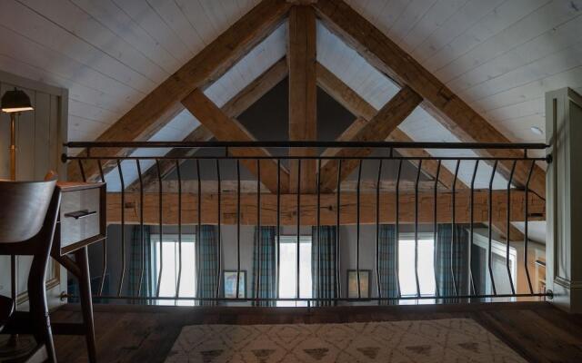 Public House Lofts