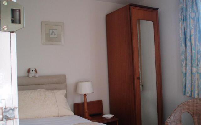 Elderslie Guest House