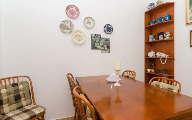 Holiday Home Gemma - Four Bedroom Holiday Home With Terrace and Swimming Pool