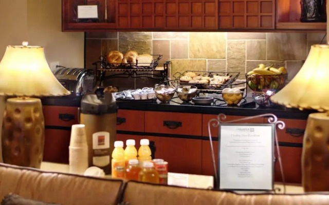 Larkspur Landing Extended Stay Suites Hillsboro