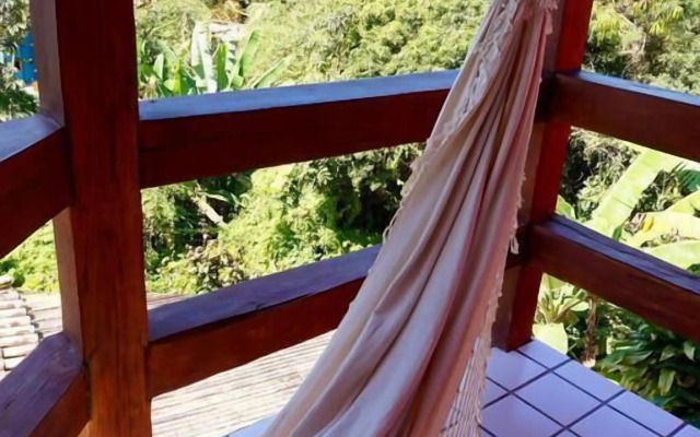 Novos Baianos Hostel e Suites