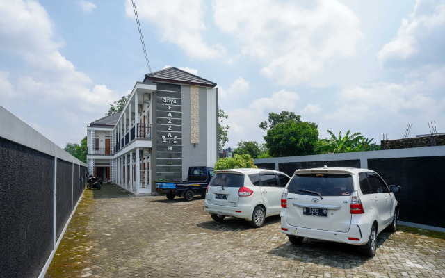 RedDoorz Syariah near RS Hermina Yogyakarta