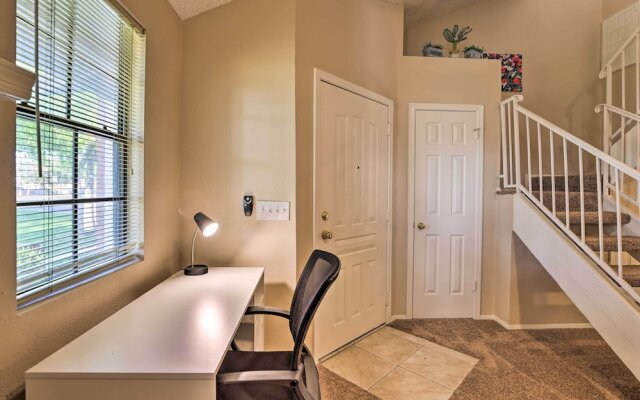 Gilbert Townhome w/ Easy Access to Phoenix!