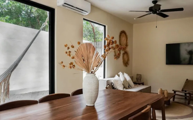 Modern 1BR w Private Pool Surround Speakers