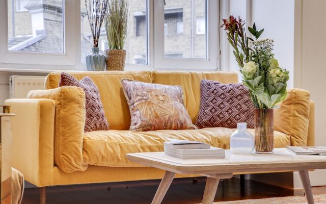 The Lexham Gardens Escape - Central 2BDR with Balcony