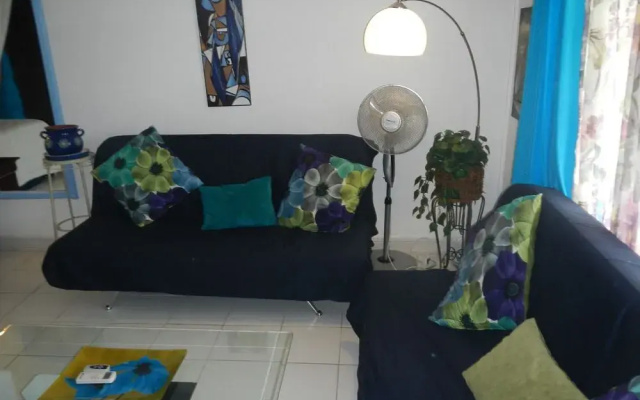 Studio 03 vue mer Orient Bay