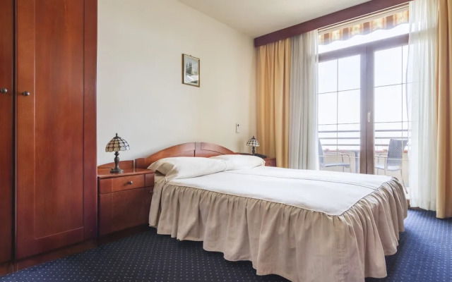 Hotel Miramare Njivice