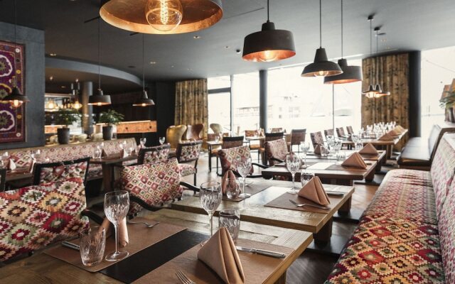 Valsana Hotel & Appartements Arosa