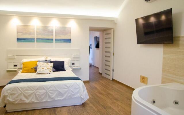 Artemide Arco Antico Suite & Spa